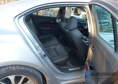 2015 Acura Tlx z USA, uszkodzony, nr VIN 19UUB1F30FA005755